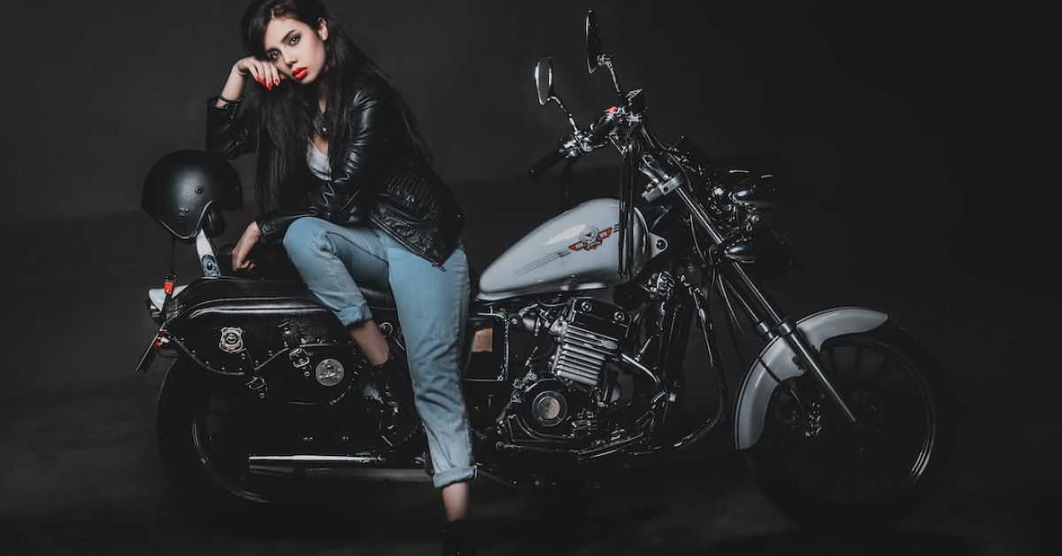 Benefits of outsourcing revenue cycle management for cycling businesses.