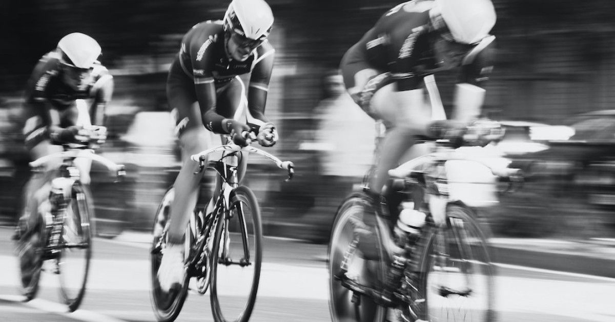 Essential safety tips for Tommy cycle riders - infographic image