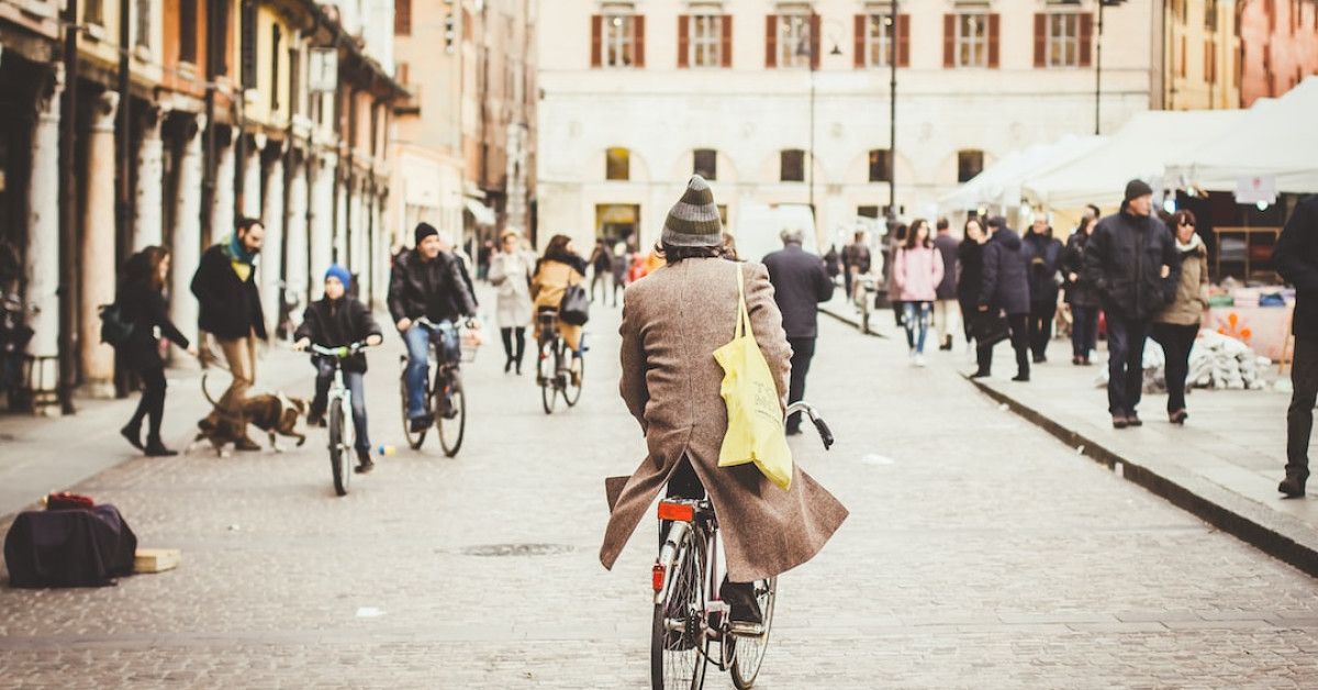 Effective content cycle strategy infographic for improved results