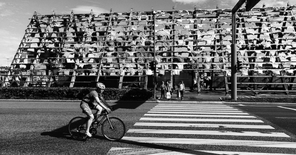 7 reasons why your Whirlpool washer stops mid-cycle (with solutions)