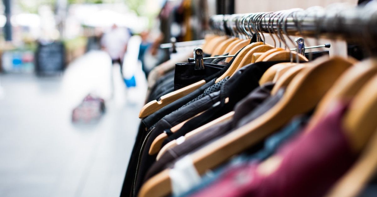 "2023 Men's Cycling Apparel Trends"