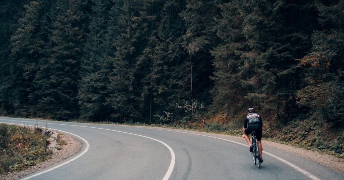 HVAC short cycling: causes, effects, and solutions - infographic.