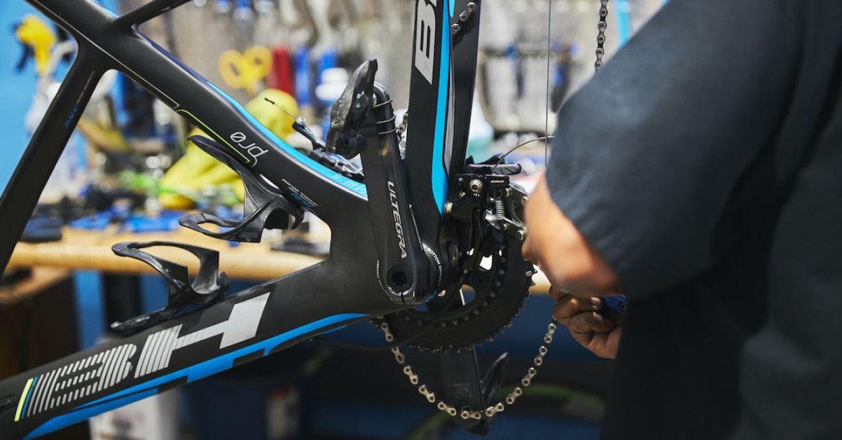 Benefits of cycling for knee health and cartilage preservation.