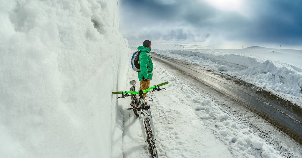 10 AI trends for cycling industry: navigating Gartner Hype Cycle