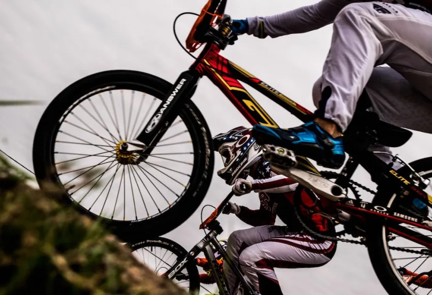 Dakota Lithium 12V 54Ah Deep Cycle LiFePO4 Battery